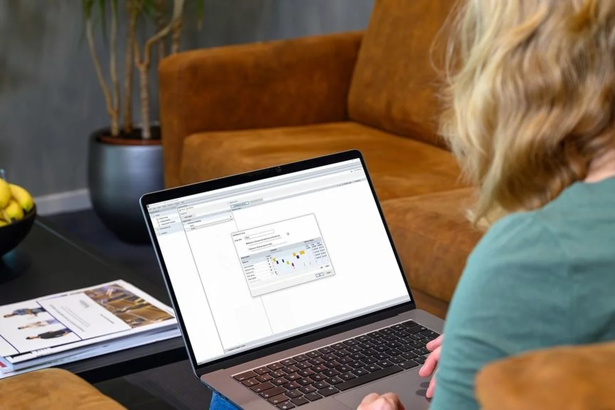 Researcher coding behaviour on a laptop in The Observer XT